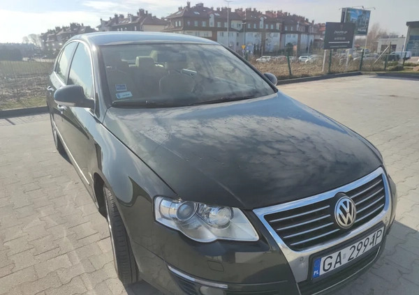 Volkswagen Passat cena 21000 przebieg: 158000, rok produkcji 2007 z Gdynia małe 254